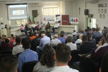 Desenvolvimento e inovação pautam debates em Igrejinha Desenvolvimento e inovação pautam debates em Igrejinha