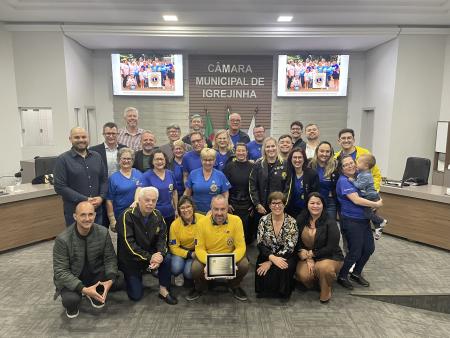 Câmara de Vereadores homenageia Lions Clube Igrejinha pelos 60 anos